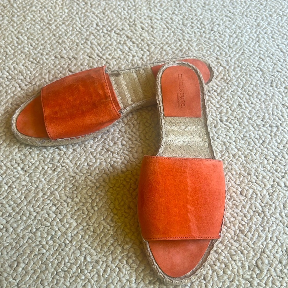 Mint & Rose orange suede espadrille slide size 10 NWOT